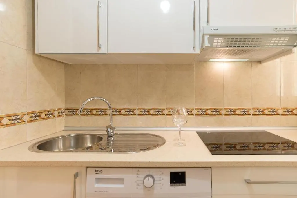 Apartment Plaza Merced Patio-Parking Gratis Jinetes3 Malaga Spain