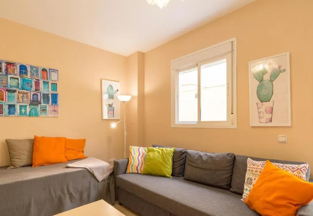 Plaza Merced Patio-Parking Gratis Jinetes3 Malaga Apartment
