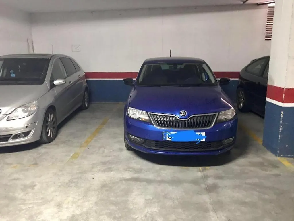 Апартаменты Plaza Merced Patio-Parking Gratis Jinetes3 Малага